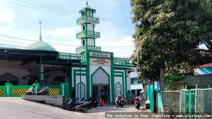 Masjid Baiturrahim: Tempat Ibadah yang Menghargai Tradisi Cilacap